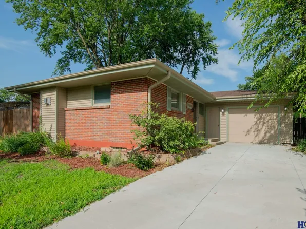7600 Vine St, Lincoln, NE 68505