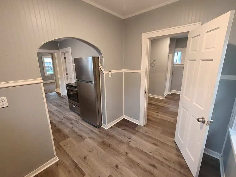 958 Inman St — Photo 14