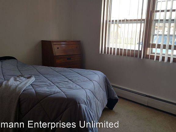 4th image of 522 Wilson Ave APT 05