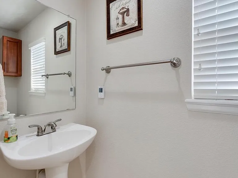 11963 Bolton Dr — Photo 3