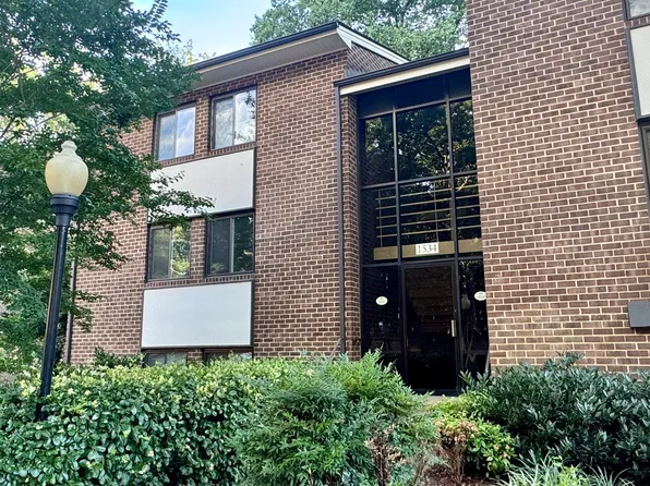 1534 Northgate Sq APT 11C, Reston, VA 20190