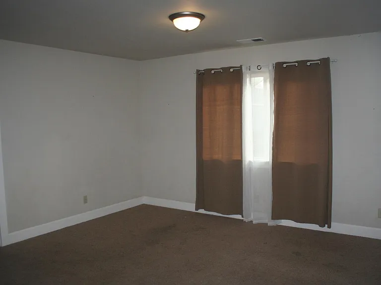 21331 Pecoraro Loop — Photo 8