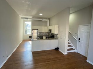 1424 W Girard Ave #B, Philadelphia, PA 19130