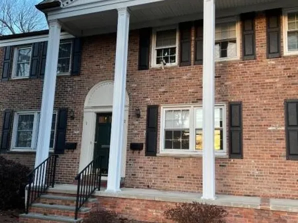 417 Morris Ave APT 2, Summit, NJ 07901