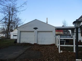 714 E 7th St, Kewanee, IL 61443