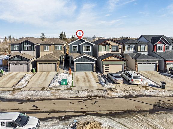 2nd image of 407 Conroy Cres SW