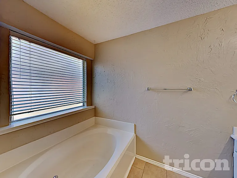 9036 Stillwater Trl — Photo 12