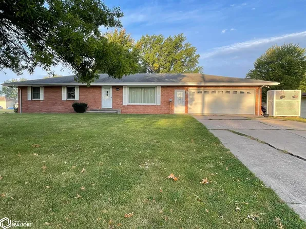1104 NW Church St, Leon, IA 50144