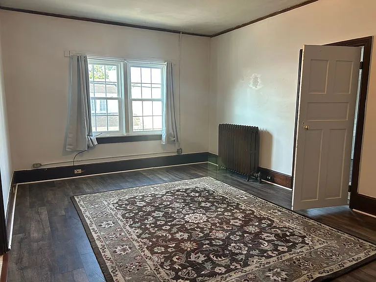 27 W Seminary St — Photo 8