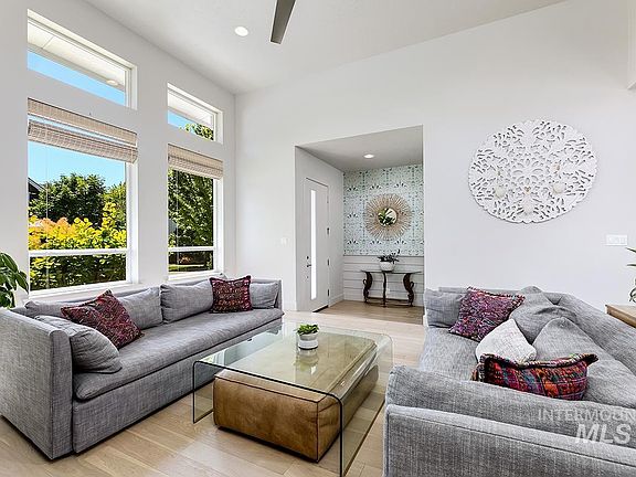 3rd image of 3003 S Brookridge Way