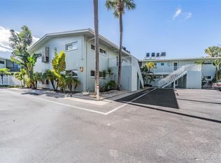 2570 Gary Cir APT 2, Dunedin, FL 34698