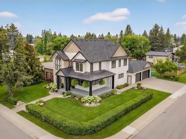 14004 89a Ave NW, Edmonton, AB T5R 4S2