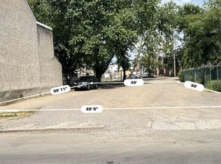 26 N 25th St, Camden, NJ 08105