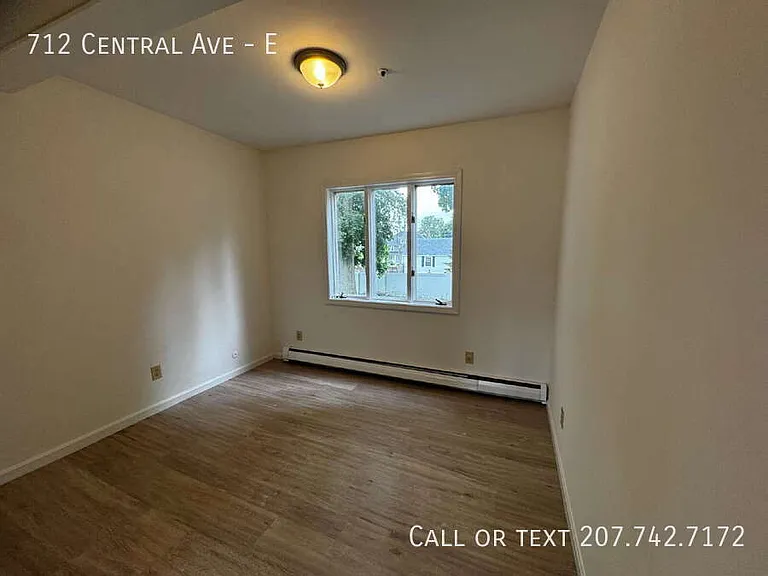 712 Central Ave #E — Photo 5
