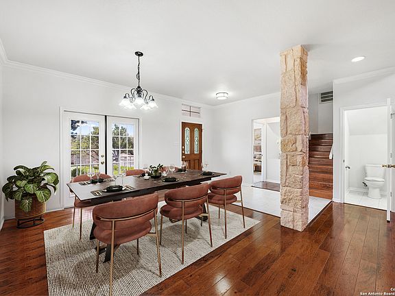 3rd image of 25658 GREEN RIVER DR