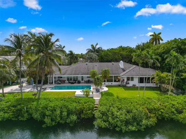 415 Rovino Ave, Coral Gables, FL 33156