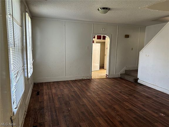 3rd image of 710 4th St