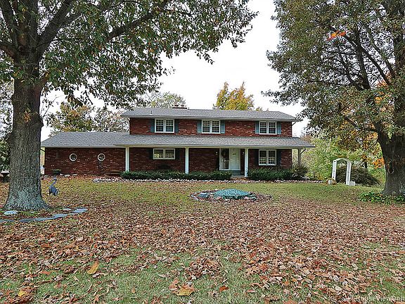 5th image of 1029 Shawnee Ave