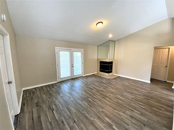 4th image of 7737 W Rockridge Dr