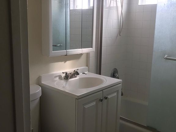 3rd image of 2161 Garnet Ave APT 3