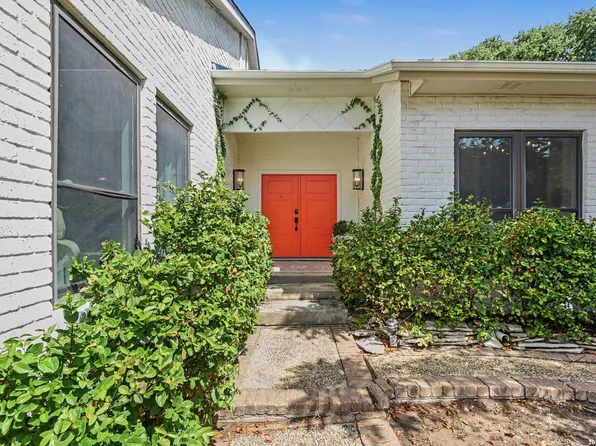 7062 MCCULLOUGH AVE, San Antonio, TX 78216