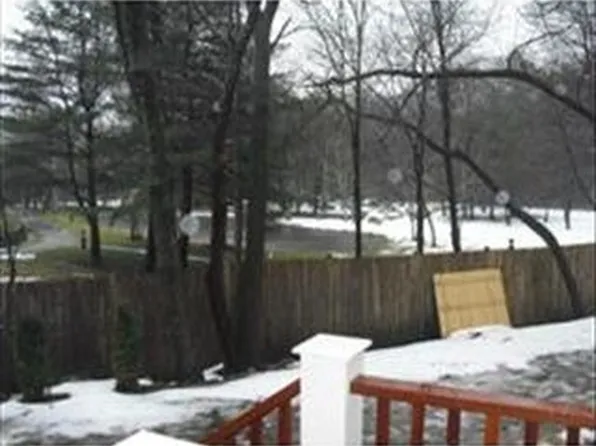 50-52 Tanglewood Rd, Newton, MA 02459