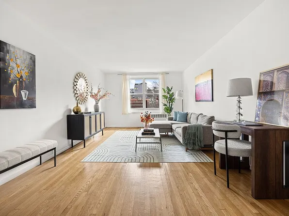 185 W Houston St APT 3J, New York, NY 10014