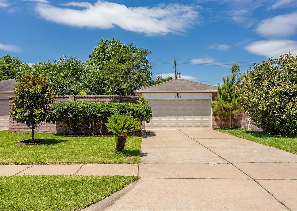 1st image of 9218 Beringwood Dr