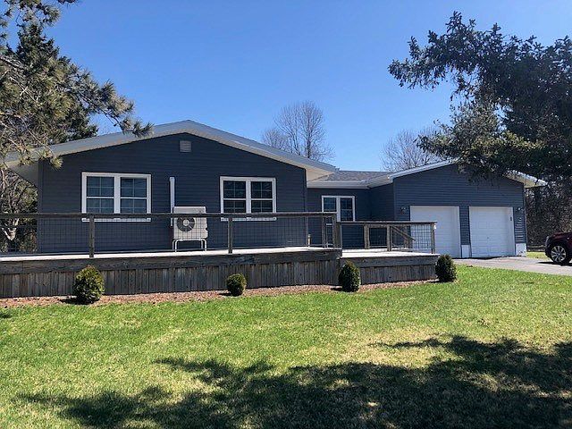 1st image of 303 River Dr