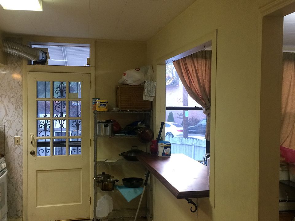 2nd image of 6951 64th St