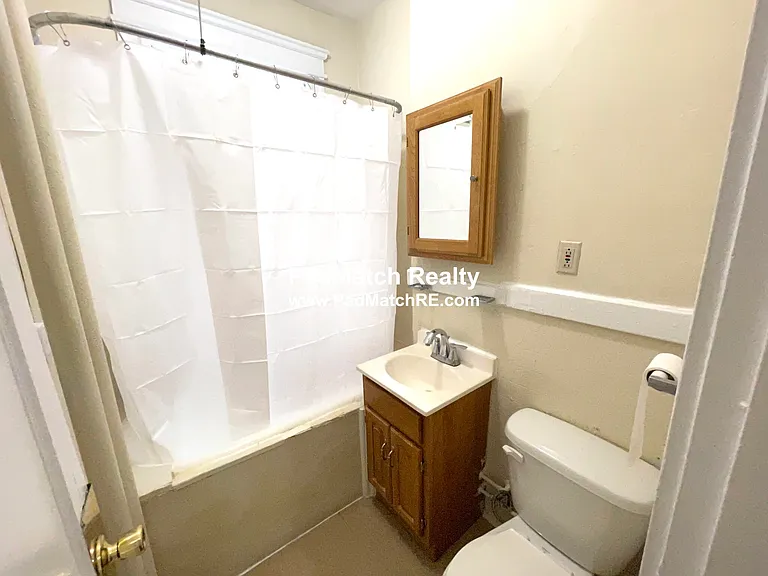 225 Kelton St #8A — Photo 7