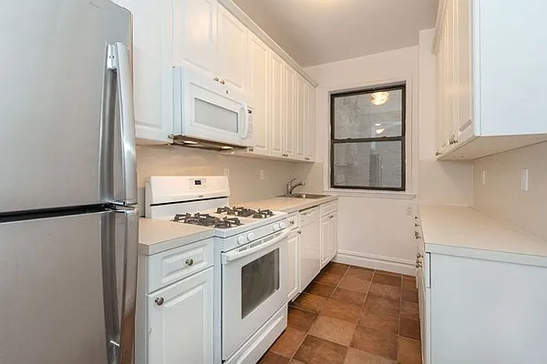 Rented by Rachel Realty | media 36