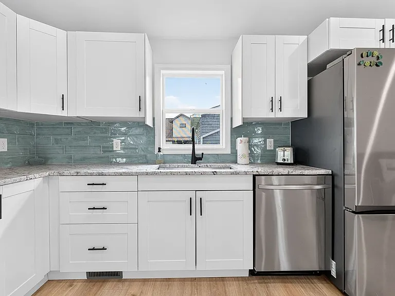 7690 Walnut St — Photo 15