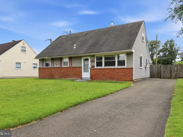 1304 Nancy Dr, Croydon, PA 19021