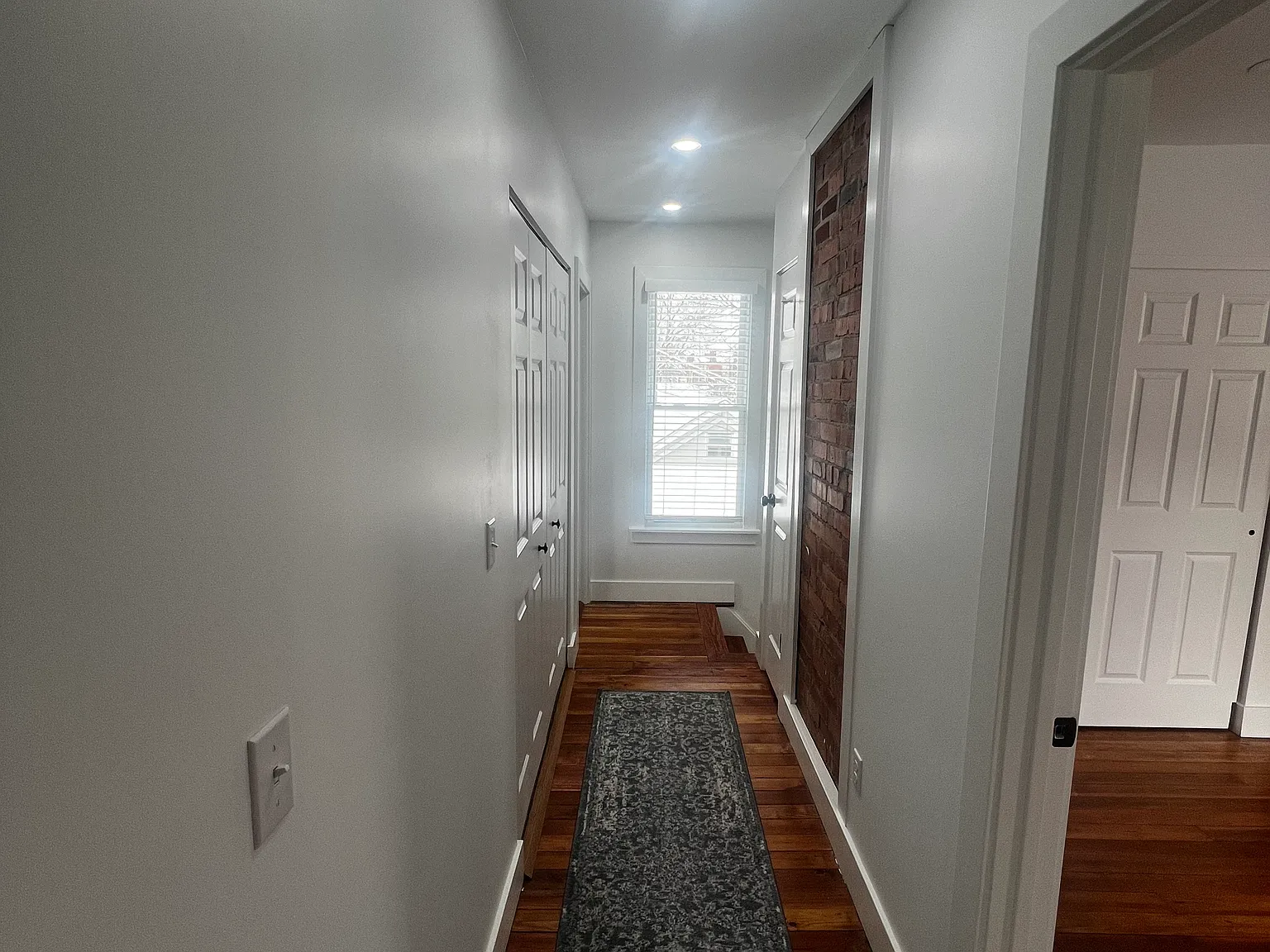 2 bed, 2.5 bath, 1250 sqft, $3,000 — Photo 3