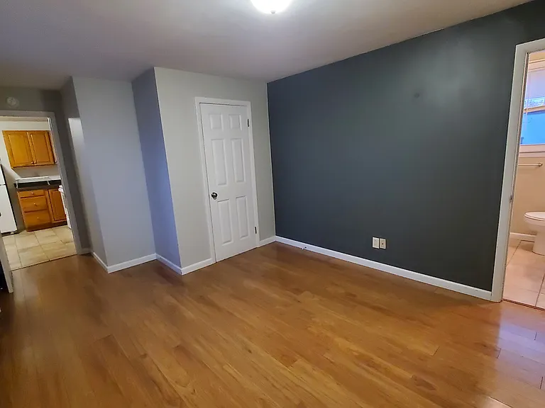 18 Gardner St #1 — Photo 14