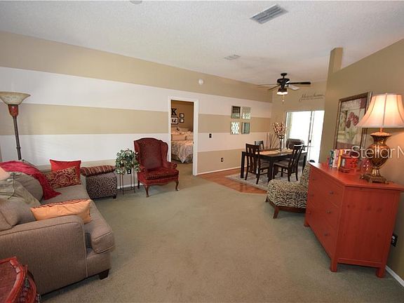 3rd image of 424 Morning Creek Cir