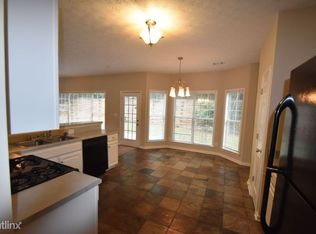 630 Legend Ct SW, Atlanta, GA 30331