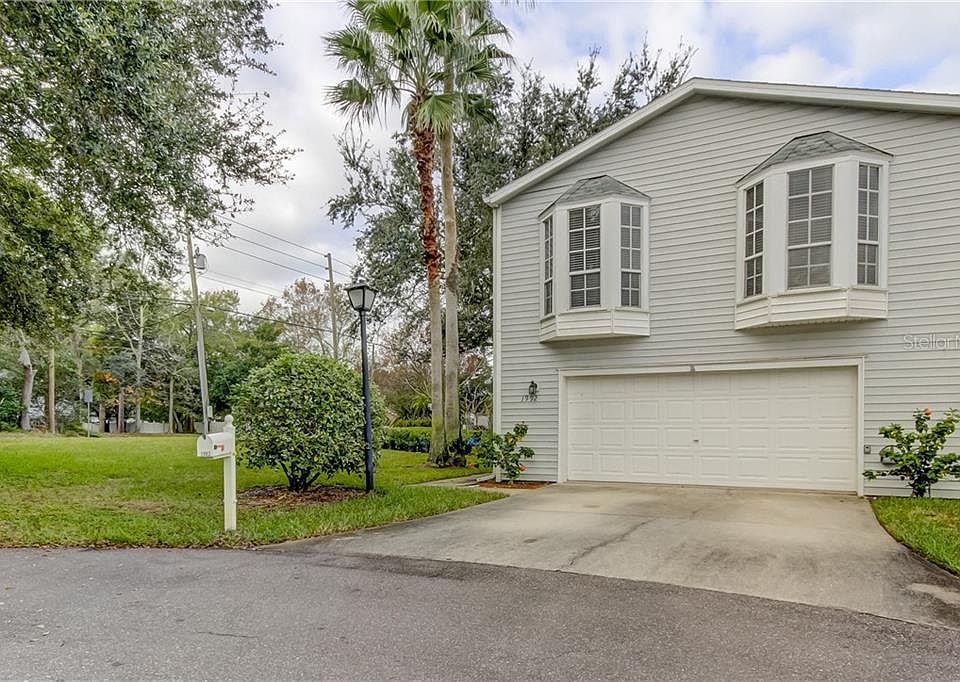 1st image of 1992 Carolina Cir NE