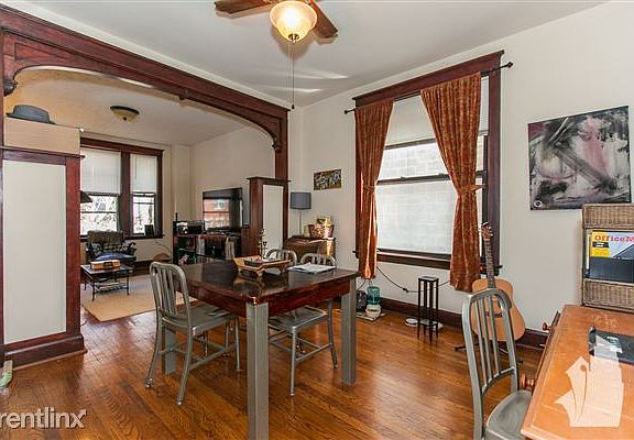 5th image of 2621 W Evergreen Ave