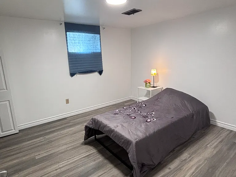 1092 Fennell Ave E #2 — Photo 6
