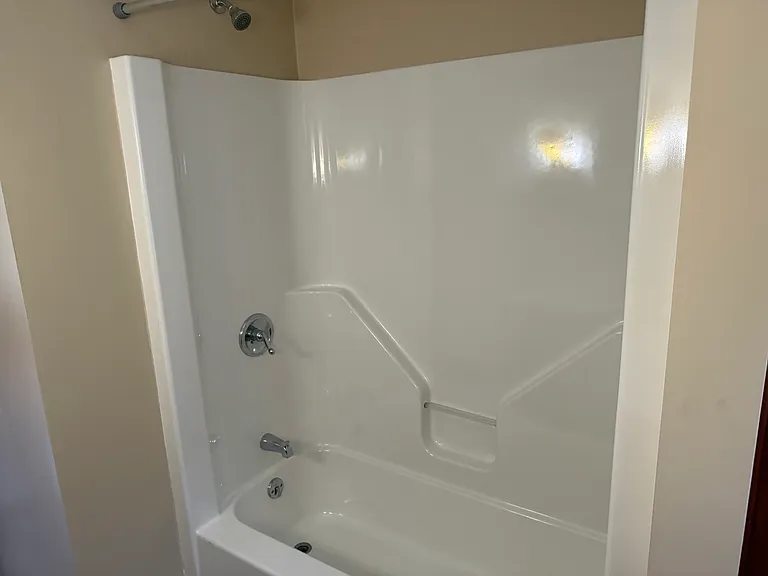 168 Cottage St #1 — Photo 8