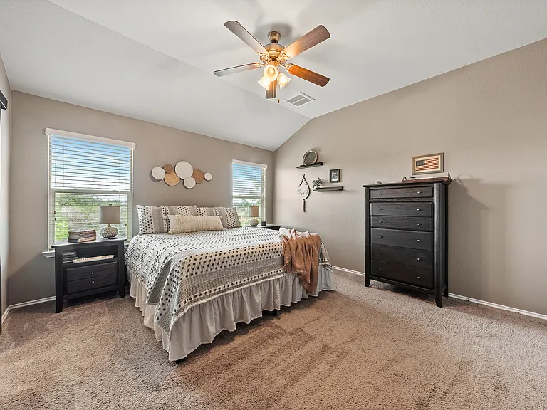 5221 Cicero Dr — Photo 25