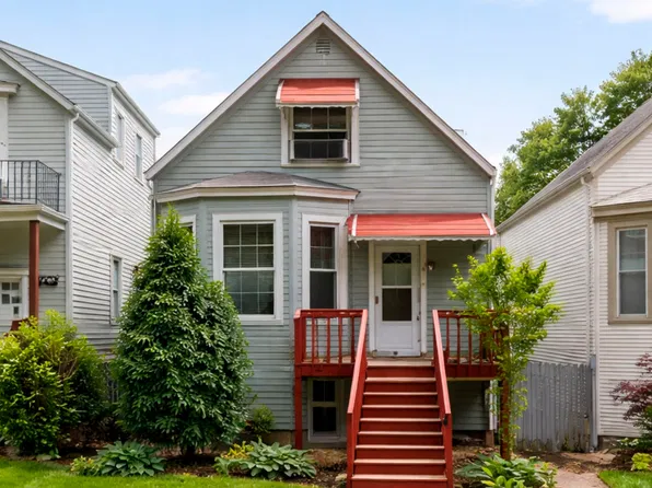 4136 N Sacramento Ave, Chicago, IL 60618