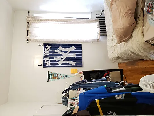 Rented by Signature Property Realty | media 39