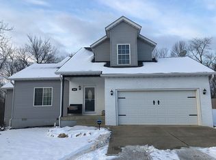 1165 E Marigold Rd, Bloomington, IN 47401