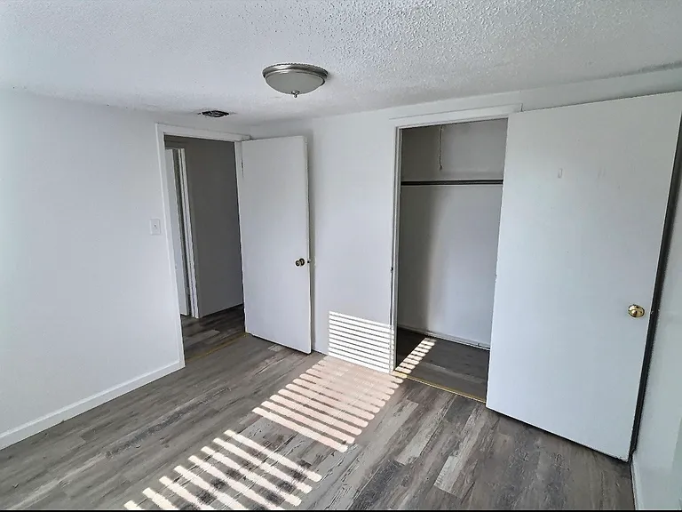 105 Michael Ln — Photo 12