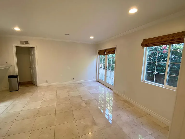 16636 Calneva Dr — Photo 28