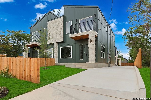 1st image of 2111 Virginia Blvd #102