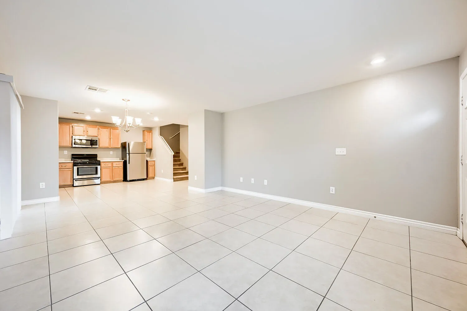 Northwest Las Vegas 3-Bedroom Home in Gated Community — Photo 4
